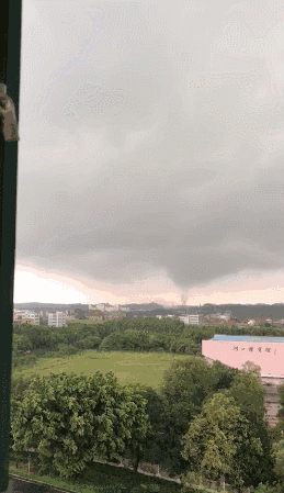 20220617140036front1_0_227691_FrYzFLr91MztrtfxJgcASVr2qO-U.gif