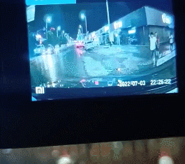 GIF.gif