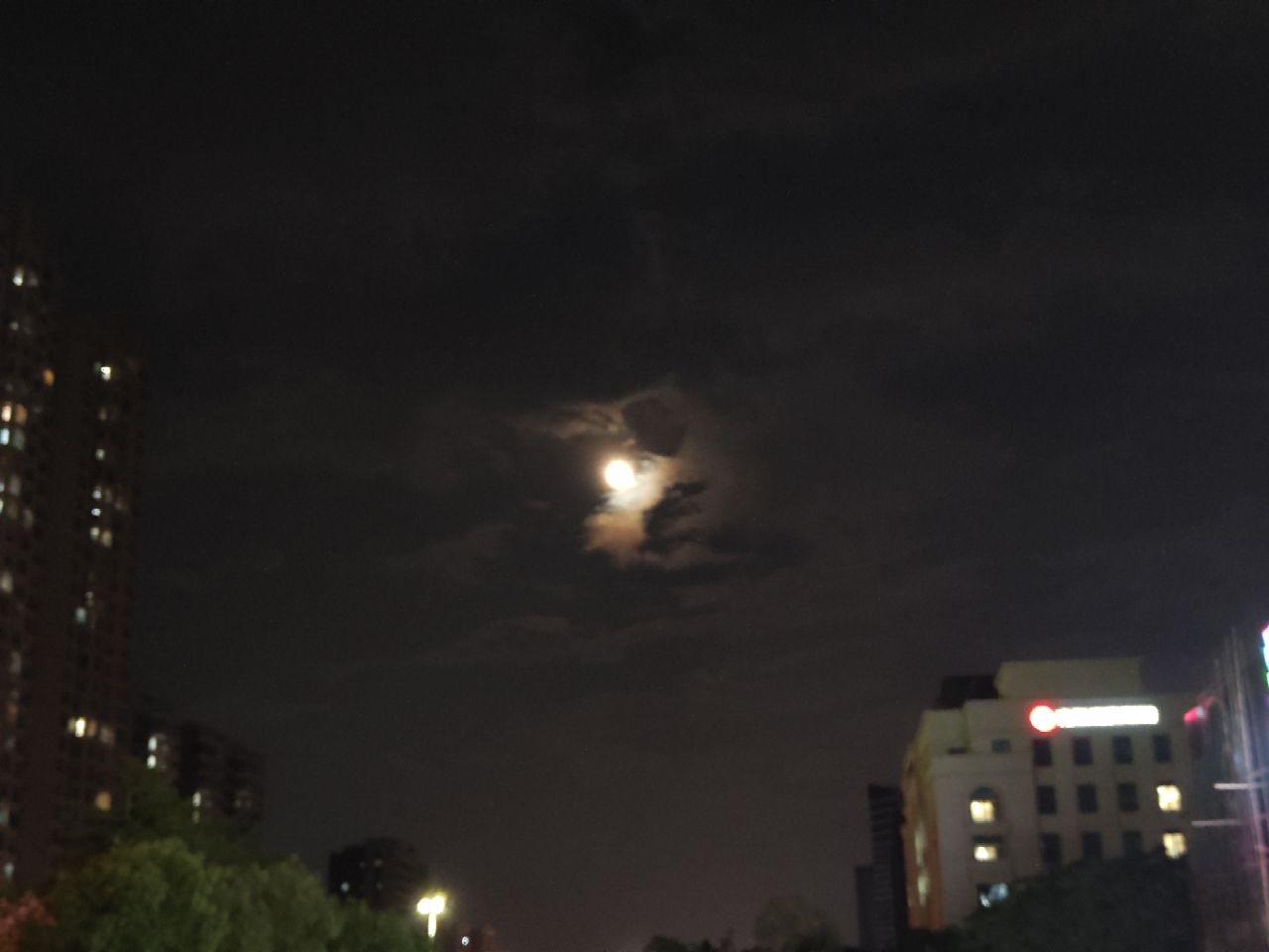 20221108092941front2_0_214537_FpDB5hXOmRdD_grWyWvDL4KtfrRZ.jpg