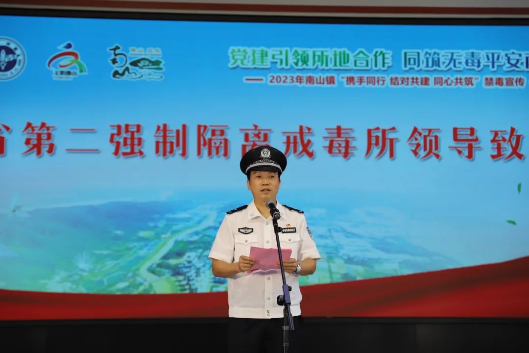 0ac1ea1c552e5cb3522c05f6419f7419.jpg
