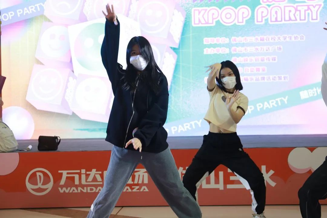 9d72a45a7833339de15e8fed15ea095a.jpg