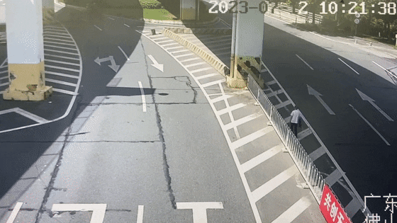 8ee3071b8fb9df80c517266dd822b4b5.gif