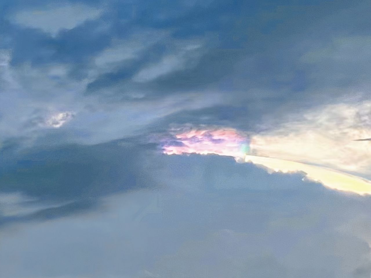 20230721090945front2_0_235224_Fj0UrBgY42cIRzDd3hr9TNnEBzCT.jpg