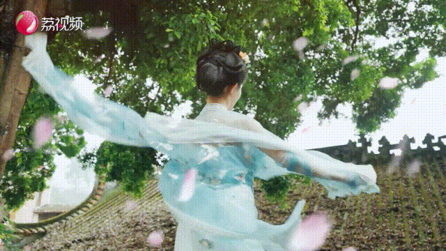 3a89ca8b51cf6181d68a194679c67223.gif