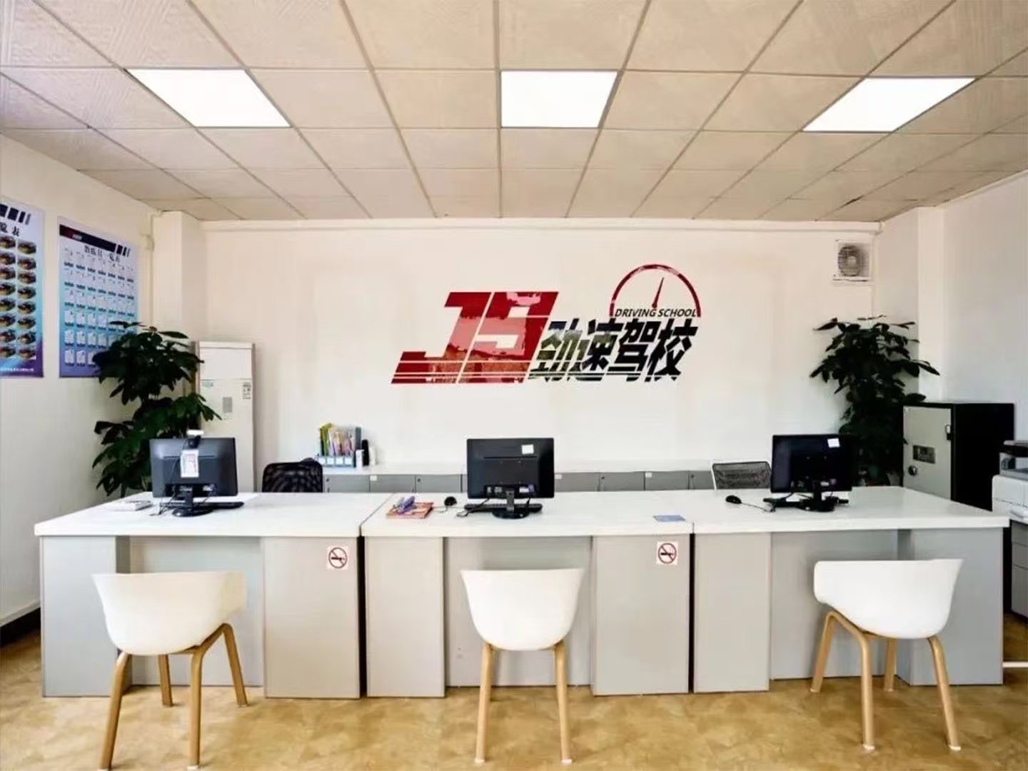 微信图片_20250**100429.jpg