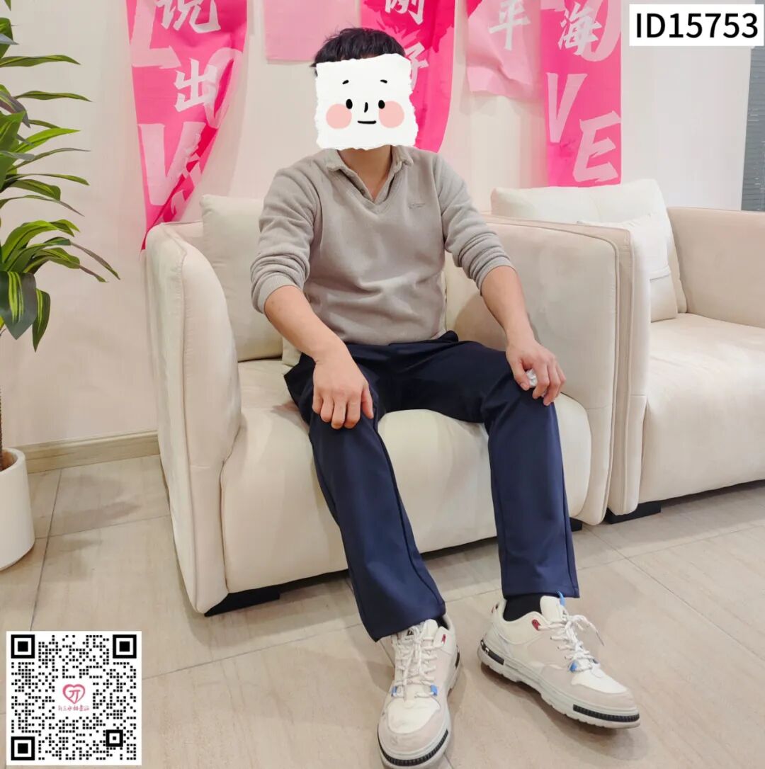 4b2cedf9c9922db83641688ad1275f1a.jpg