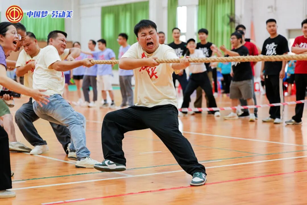 b2562325fb07ac227cb9c4844c592cdf.jpg