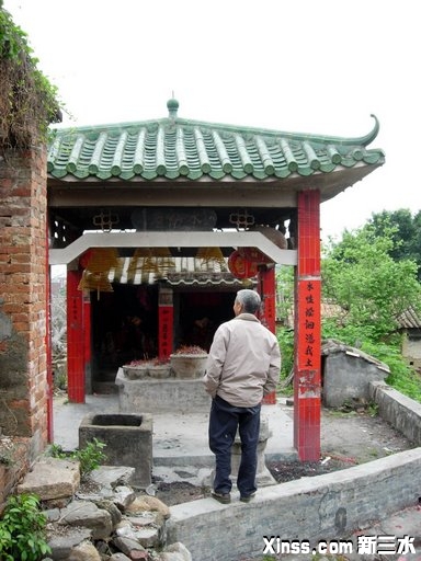 半山水仙庙.JPG