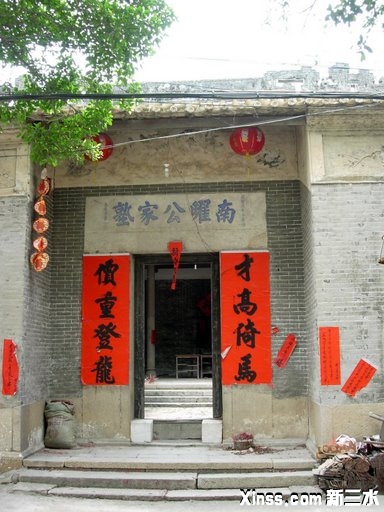 村内学风浓郁.JPG