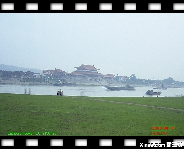 030809观龙楼.jpg